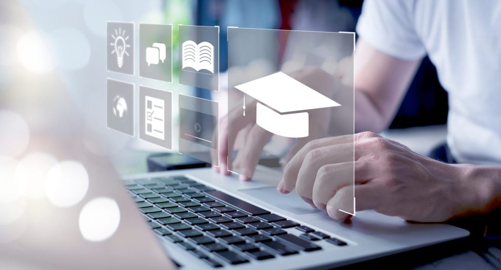 AdobeStock_524001951-scaled-e1705677506652 Prometea